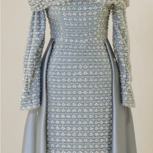 Modazehrada Elegant Silver and baby blue Evening Gown modest dress - Picture 6 of 7